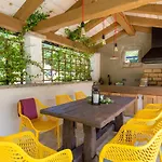 Antonio By Interhome