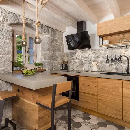 Holiday home Antonio By Interhome Jurdani