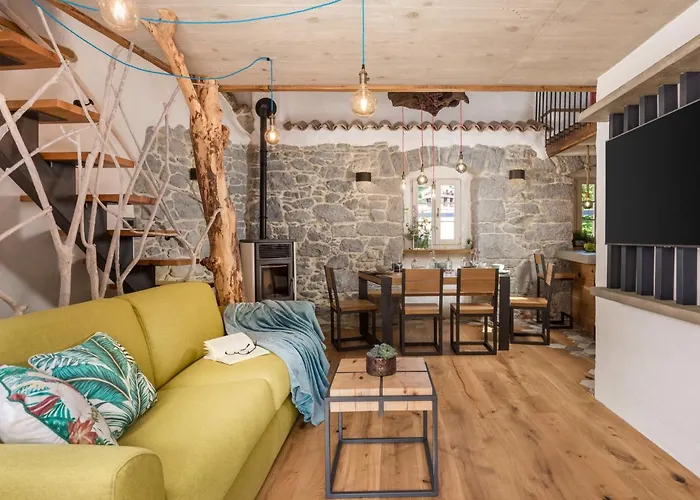 Antonio By Interhome Jurdani